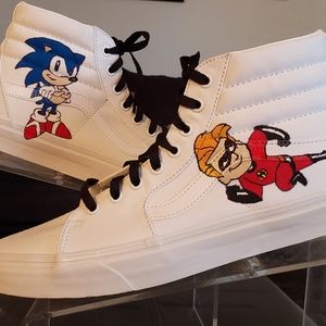 Custom "World's Fastest" Vans